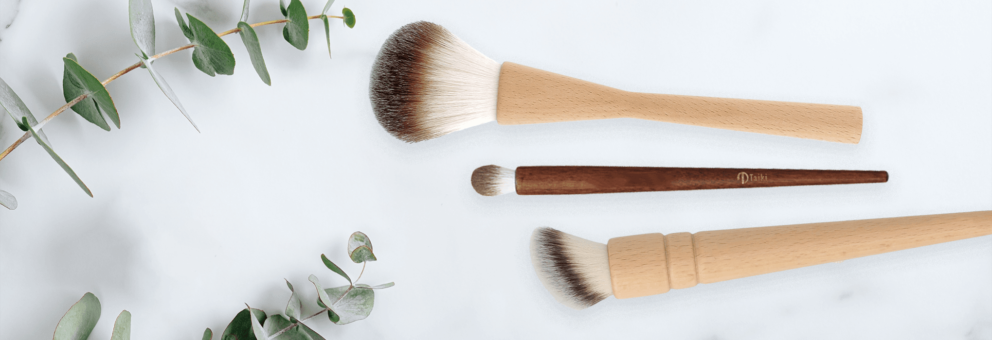 Private label manufacturer custom ecodesigned makeup brush